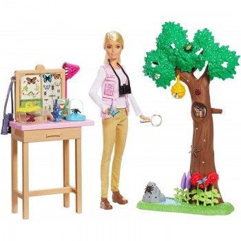 Papusa Barbie National...