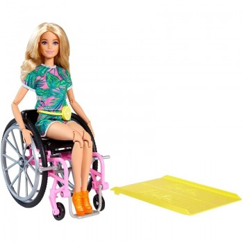 Papusa Barbie Fashionistas...